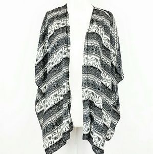 Black & White Elephant Tribal Print Kimono